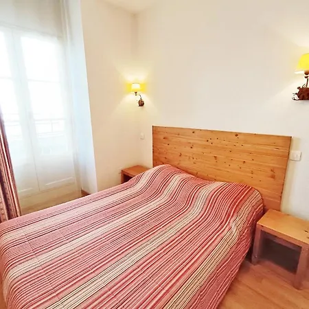 La Cardabelle, T2, Centre Luchon, Wifi, Casier A Ski, Ascenseur, 4 Personnes *